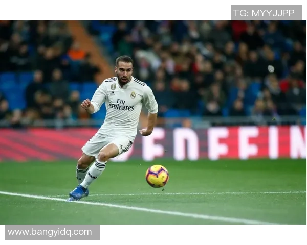 当代足球巨星风采揭秘与成就回顾