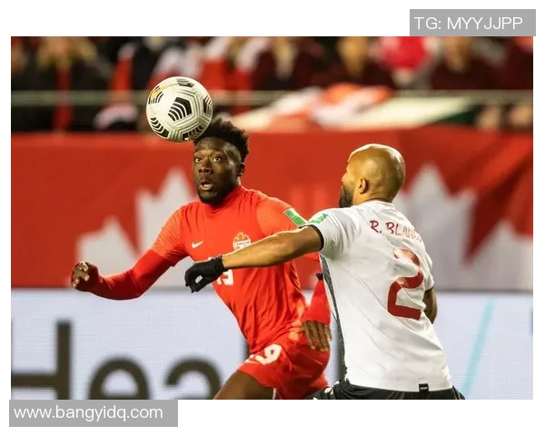 足球明星戴维斯加盟拜仁慕尼黑的精彩历程与未来展望